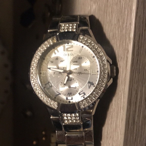 Stainless steel guess watch - Picture 2 of 2